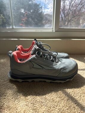 Altra Light Gray Trail Sneakers with Coral Interior